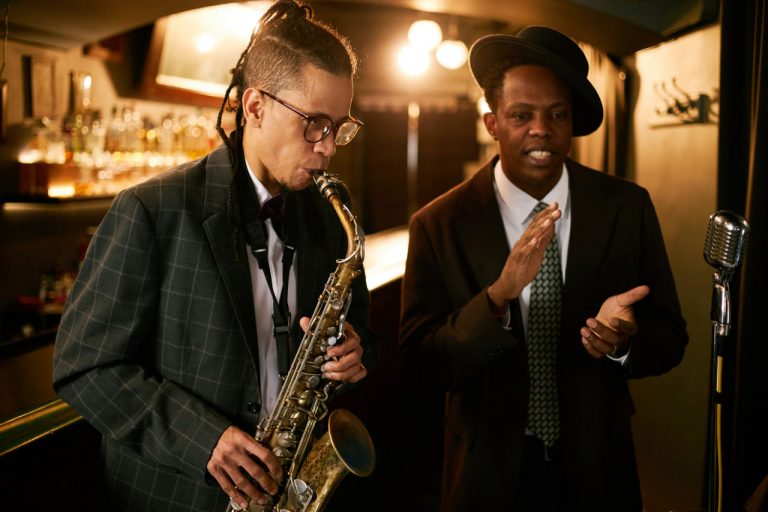 Building Your Jazz Vocal Range: Exercises and Strategies